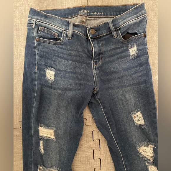 Ripped Soho jeans ‘ankle jeans’ women’s size 6. - Picture 2 of 8